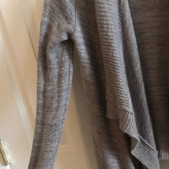 Abercrombie & Fitch Sweater - Picture 4 of 5